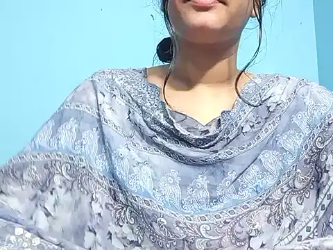 Emma 4433 online show from April 2026 05:30:02 PM