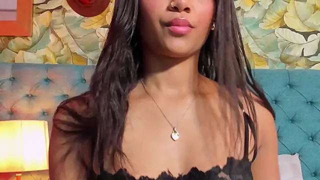 Snapshot of LiahGrey chatting on August 2026 01:20:01 PM LiahGrey online show from August 2026 01:20:01 PM