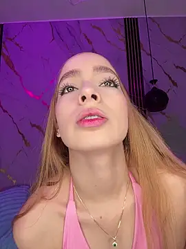 Isabella gaviria online show from March 2026 04:29:01 AM