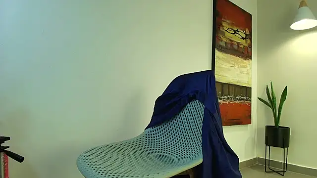 Astrid Black online show from March 2026 06:03:01 PM