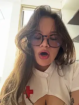 Snapshot of Tallulah_Kinky chatting on July 2026 12:31:01 PM Tallulah Kinky online show from July 2026 12:31:01 PM