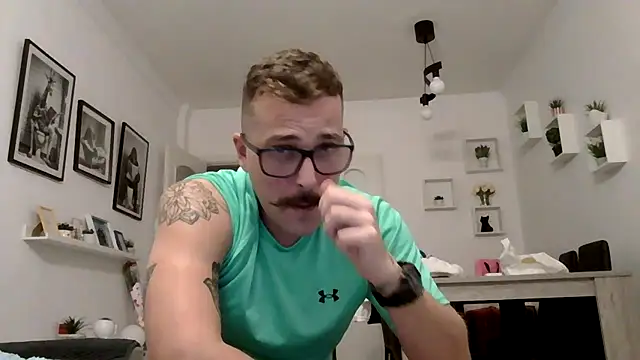 yanick931 online show from May 2026 11:46:02 PM