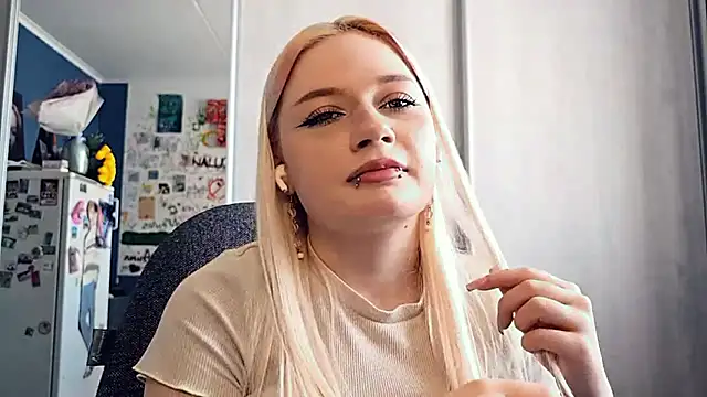 MariYourshaw online show from March 2026 11:16:01 AM