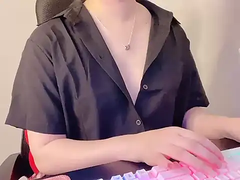 Snapshot of hunhun122 chatting on July 2026 07:22:02 PM hunhun122 online show from July 2026 07:22:02 PM