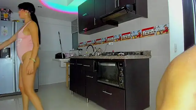 Fox couplee69 online show from March 2026 07:25:02 AM