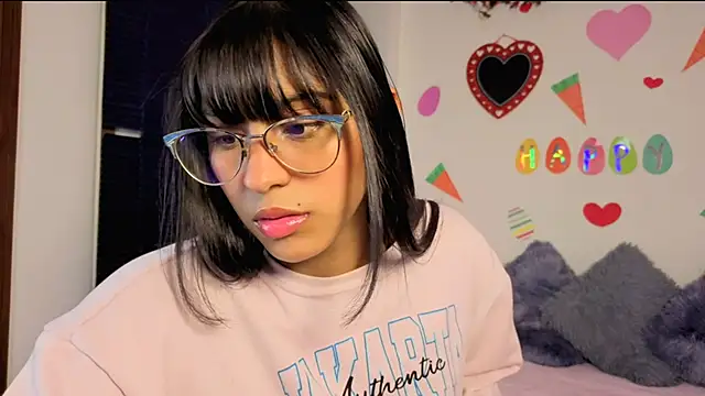 PaulaCutexs online show from April 2026 03:35:02 AM