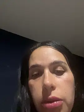 Snapshot of leila_moretti chatting on April 2026 03:02:01 AM leila moretti online show from April 2026 03:02:01 AM