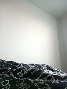 Snapshot of Puma818181 chatting on March 2026 05:24:01 AM Puma818181 online show from March 2026 05:24:01 AM