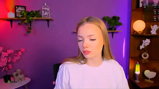 maddy moah online show from May 2026 05:02:02 AM