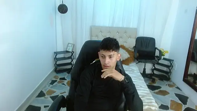 Kei 23 online show from April 2026 01:40:01 PM