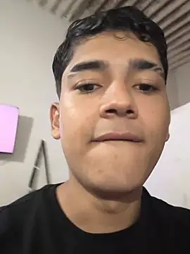 Snapshot of pabloflaquito23 chatting on March 2026 09:32:01 PM pabloflaquito23 online show from March 2026 09:32:01 PM