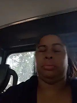 gatinha20257 online show from May 2026 12:44:02 PM