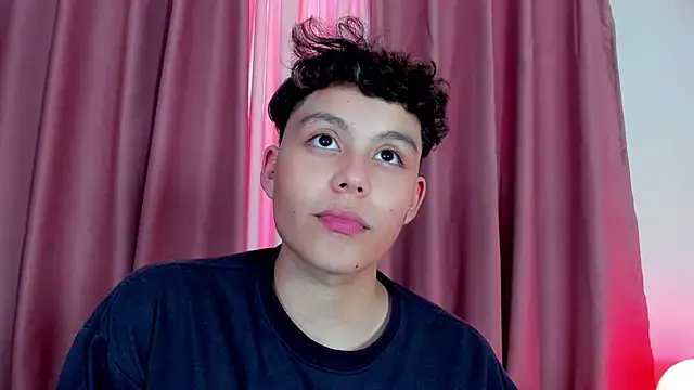 chico medusa online show from March 2026 07:18:02 PM