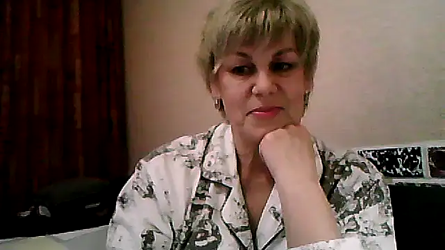 TatkaYang online show from April 2026 07:33:02 PM