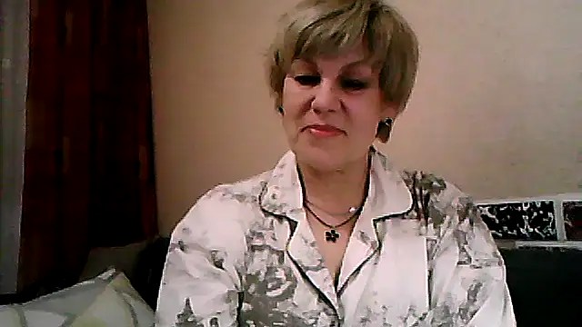 Snapshot of TatkaYang chatting on May 2026 07:32:01 PM TatkaYang online show from May 2026 07:32:01 PM