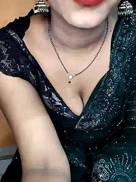 Hot lady234 online show from June 2026 05:39:02 PM