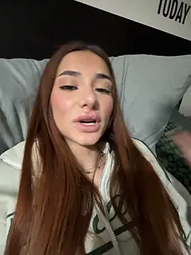 Snapshot of MiilaStarr chatting on March 2026 12:39:02 AM MiilaStarr online show from March 2026 12:39:02 AM