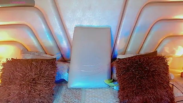 tiifannysexyhot online show from March 2026 01:53:02 AM