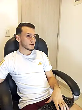 TommyYoung77 online show from March 2026 04:52:02 AM