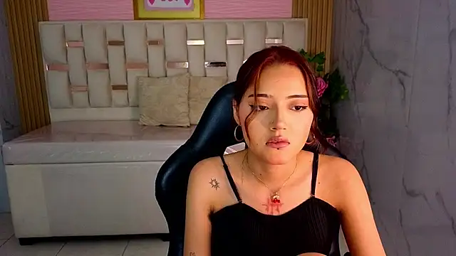 veronicaa s online show from July 2026 08:26:02 PM