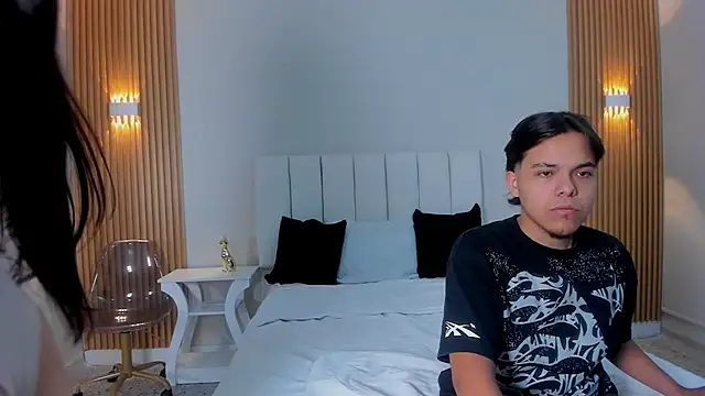 love and fire online show from March 2026 08:15:02 PM