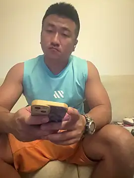 Snapshot of Cunzhangshibage02 chatting on April 2026 01:20:01 PM Cunzhangshibage02 online show from April 2026 01:20:01 PM