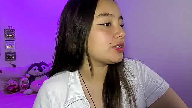 Snapshot of cherry_valeria chatting on July 2026 03:12:02 AM cherry valeria online show from July 2026 03:12:02 AM
