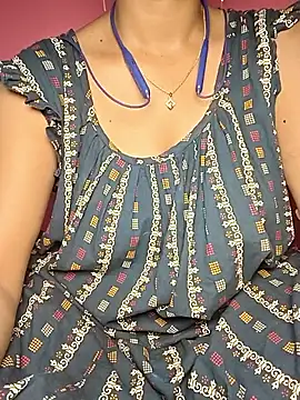 Snapshot of Mahira2 chatting on June 2026 06:56:02 AM Mahira2 online show from June 2026 06:56:02 AM