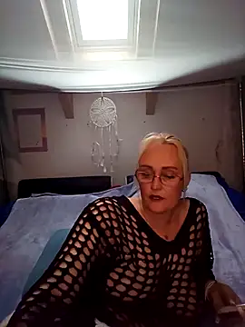 roxy 74 online show from March 2026 09:31:02 AM