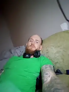 Snapshot of redandjuicy chatting on April 2026 04:52:01 AM redandjuicy online show from April 2026 04:52:01 AM