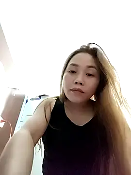 Snapshot of DawnG_x chatting on March 2026 05:12:02 AM DawnG x online show from March 2026 05:12:02 AM
