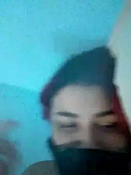 Amyzinhawolf online show from March 2026 08:25:01 PM