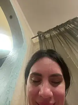 Alex Svift online show from May 2026 10:37:02 PM