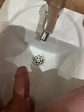 Snapshot of licanp chatting on March 2026 05:38:01 PM licanp online show from March 2026 05:38:01 PM