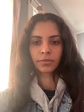 karlatiburcio online show from April 2026 03:16:02 PM