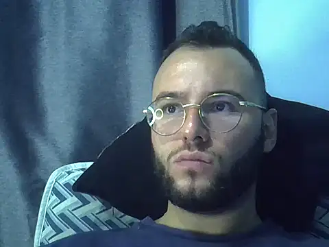 piazaocwb23 online show from May 2026 11:34:02 PM