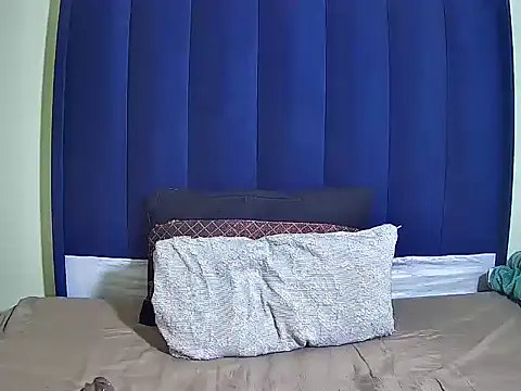 MelaniBbe online show from April 2026 05:01:02 PM