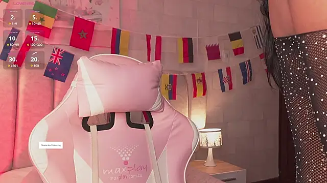 Snapshot of Naomi-Gray chatting on June 2026 06:56:02 PM Naomi-Gray online show from June 2026 06:56:02 PM