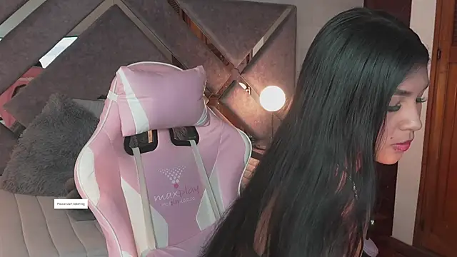 Snapshot of Naomi-Gray chatting on July 2026 05:55:01 PM Naomi-Gray online show from July 2026 05:55:01 PM