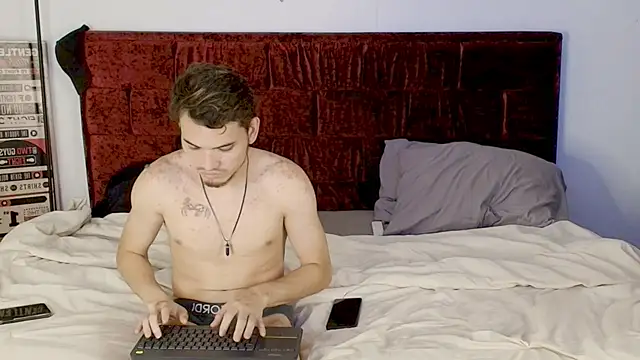 Snapshot of The_Penthouse_boys chatting on May 2026 01:23:01 AM The Penthouse boys online show from May 2026 01:23:01 AM