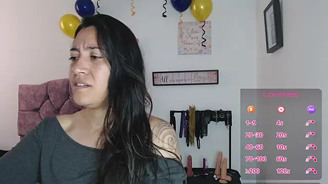 Snapshot of violeta_scott chatting on July 2026 03:29:02 PM violeta scott online show from July 2026 03:29:02 PM