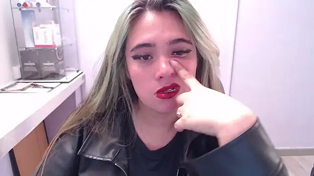 Liliith Zeniith online show from May 2026 06:31:02 PM