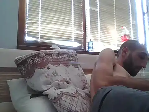 stiven121312 online show from August 2026 12:03:02 PM