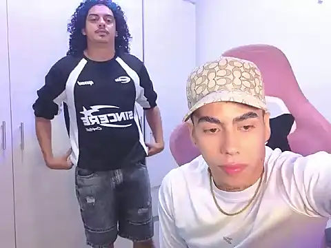 Lucky-Couple online show from March 2026 12:34:02 PM