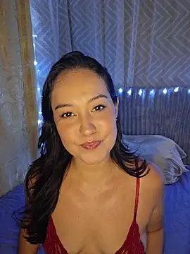 Snapshot of amaramichella chatting on April 2026 04:55:01 AM amaramichella online show from April 2026 04:55:01 AM