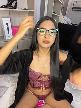 Snapshot of Gretel_Streit chatting on May 2026 03:35:01 AM Gretel Streit online show from May 2026 03:35:01 AM