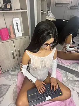 Snapshot of Gretel_Streit chatting on May 2026 03:47:02 AM Gretel Streit online show from May 2026 03:47:02 AM