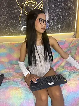 Gretel Streit online show from July 2026 03:30:01 AM