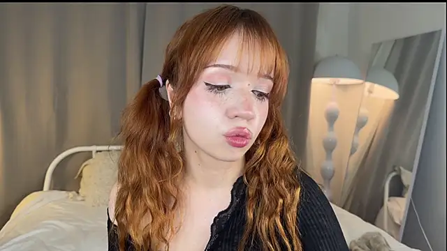JuicySweetBliss online show from April 2026 08:06:01 PM