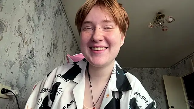 Miacommando online show from March 2026 12:41:01 PM